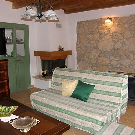 Hotel Katarinini Dvori - Five Bedroom Draga Bašćanska
