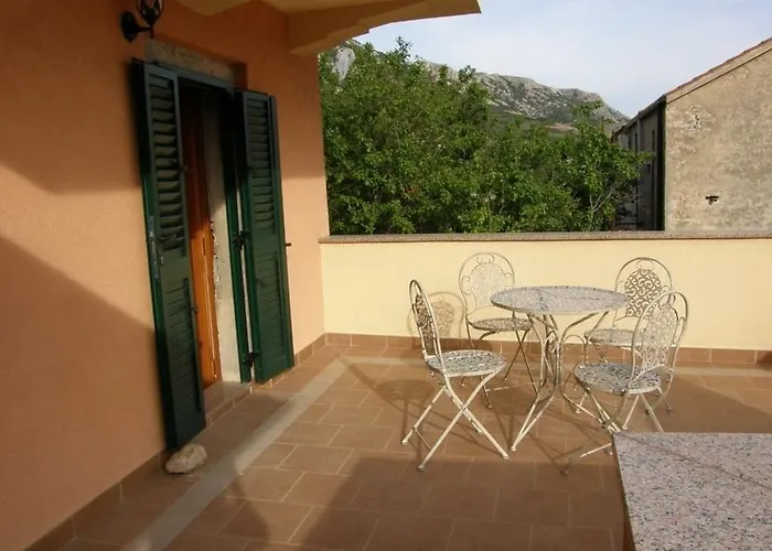 Katarinini Dvori - Five Bedroom 酒店 Draga Bašćanska
