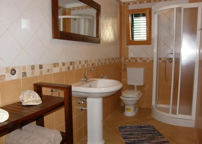 Katarinini Dvori - Five Bedroom