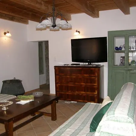 Katarinini Dvori - Five Bedroom Draga Bašćanska